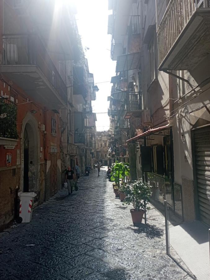 La Casa Di Simone Lejlighed Napoli Eksteriør billede
