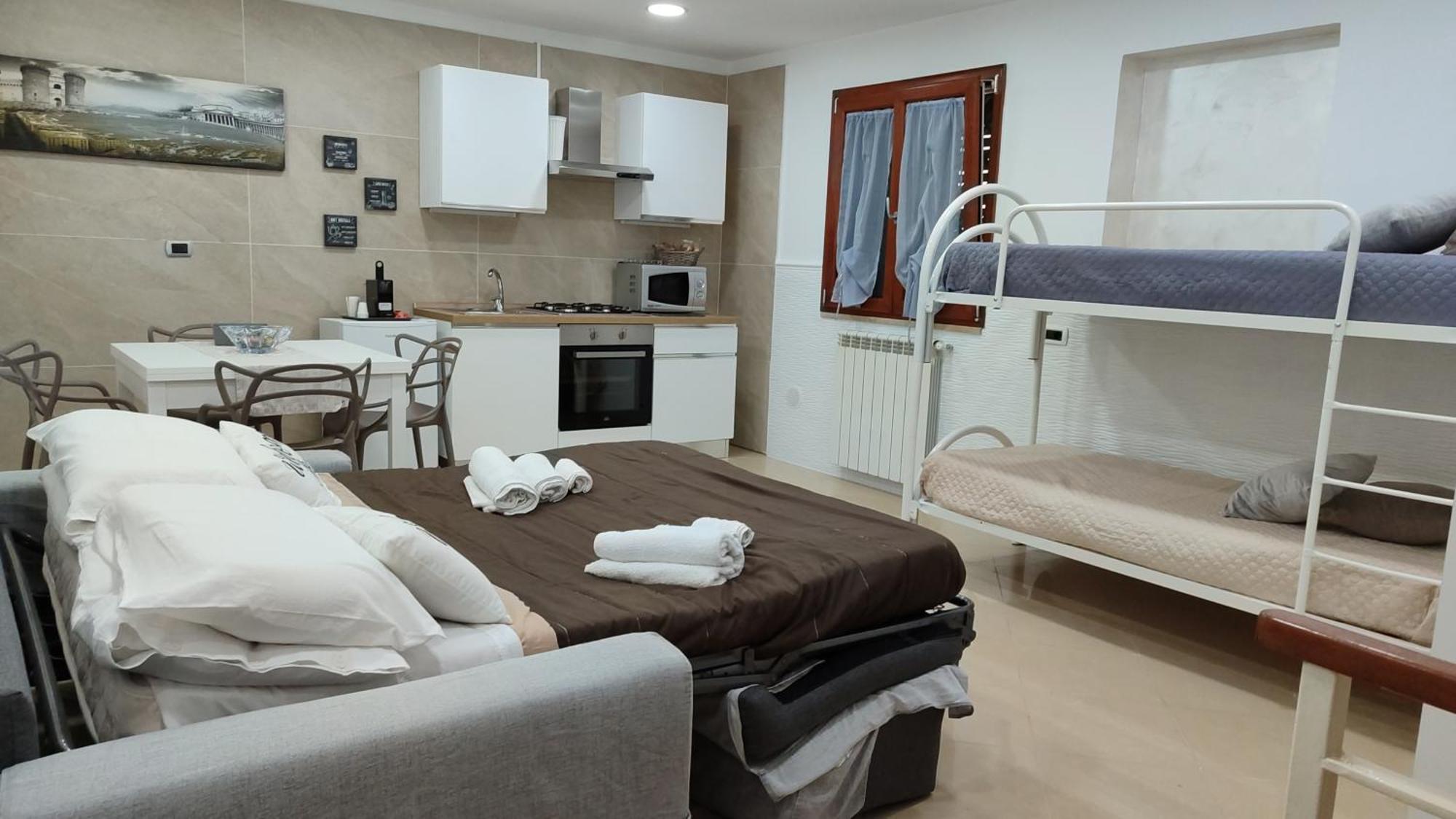 La Casa Di Simone Lejlighed Napoli Eksteriør billede
